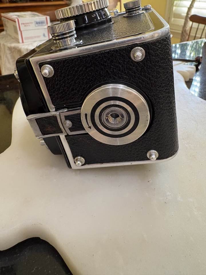 Vintage Rolleiflex 3.5 E/3 TLR Medium Format Film Camera