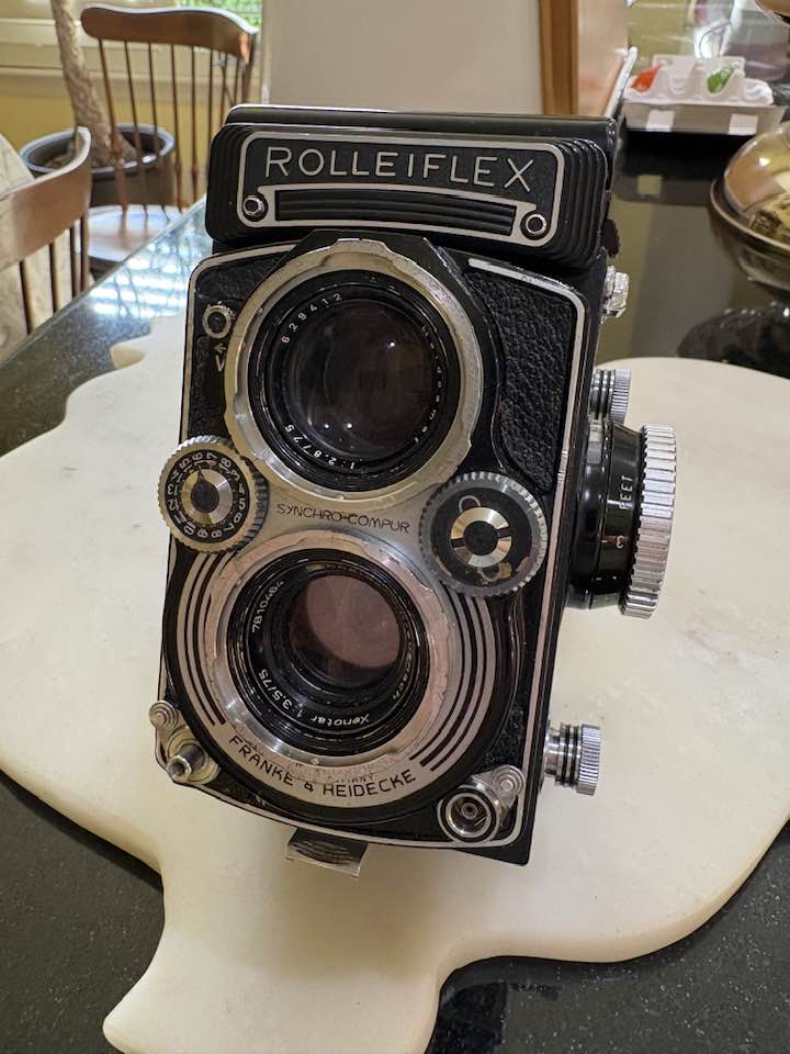 Vintage Rolleiflex 3.5 E/3 TLR Medium Format Film Camera